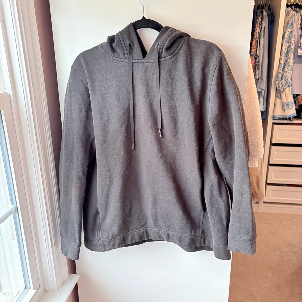 Lululemon sweatshirt - women’s